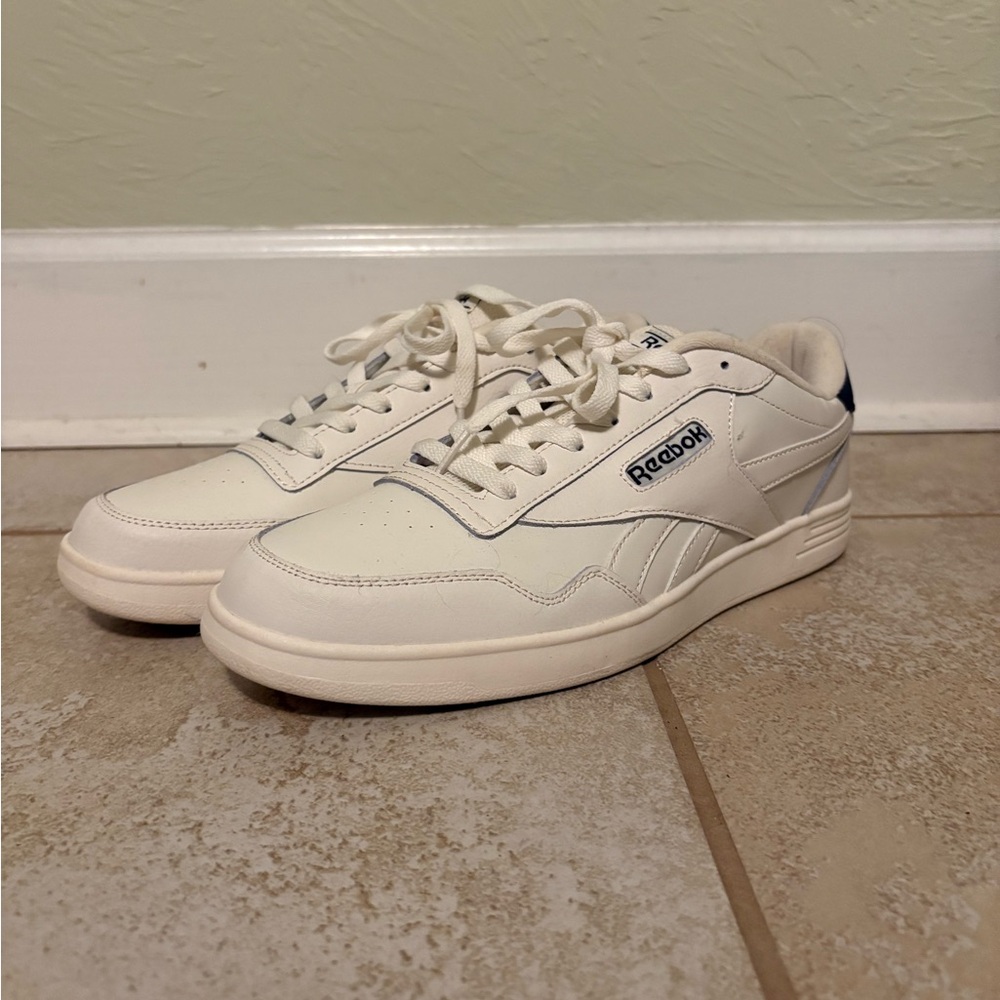 Reebok Men's Off-White Sneakers